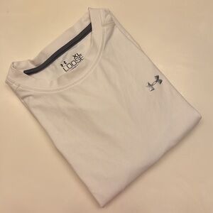 Under Armour Men’s Long Sleeve shirt